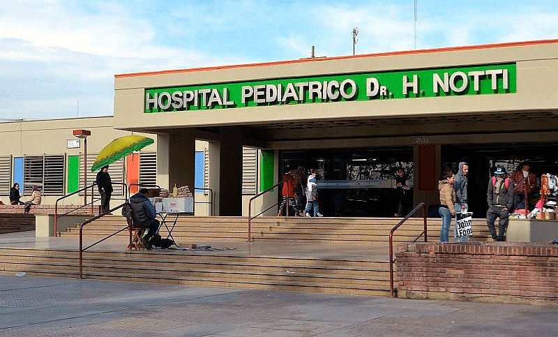 Evolucionan bien los dos niños atacados durante el triple femicidio de Mendoza