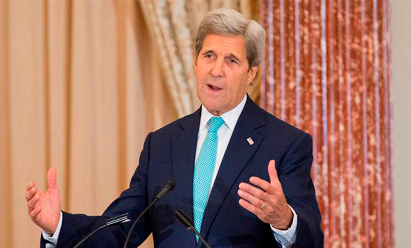 Kerry felicitó a Uribe por su «compromiso» con la paz en Colombia