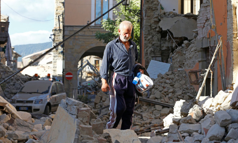 Mueren 14 personas en un ataque a un templo de Kabul