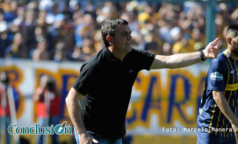«Hacía diez clásicos que Newell’s no ganaba, yo no salí a meterme atrás»