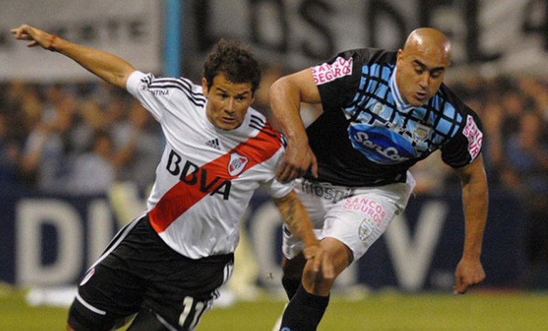 River necesita ganarle a Rafaela para no quedar lejos del líder
