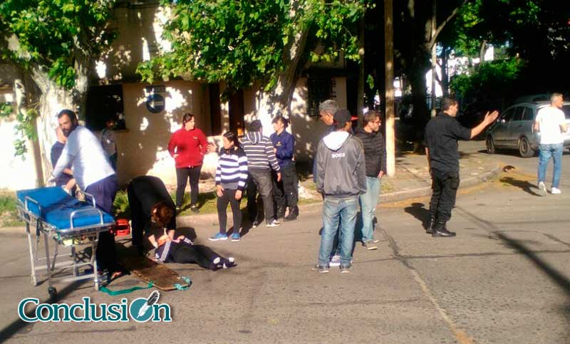 Zona sur: dos heridos en un siniestro entre moto y auto