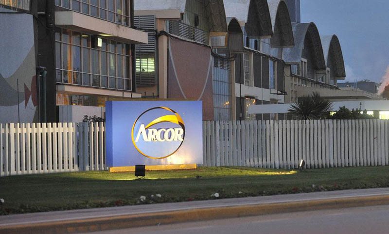 Crisis en grandes empresas: Arcor registró pérdidas por segunda vez en su historia