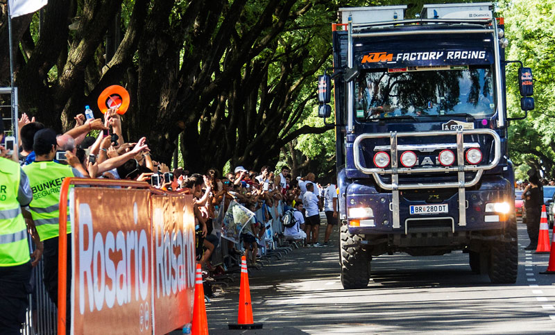 Rosario verá pasar la caravana del Dakar en 2017 por cuarto año consecutivo