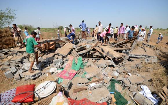Decenas de muertos y heridos en bombardeos de la coalición árabe durante un funeral en Yemen