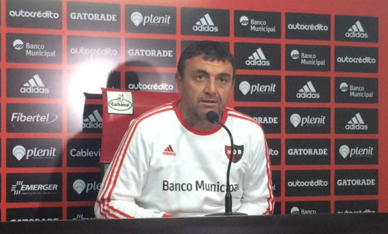 Osella habló de las lesiones y dijo que pondrá «lo mejor» que tenga