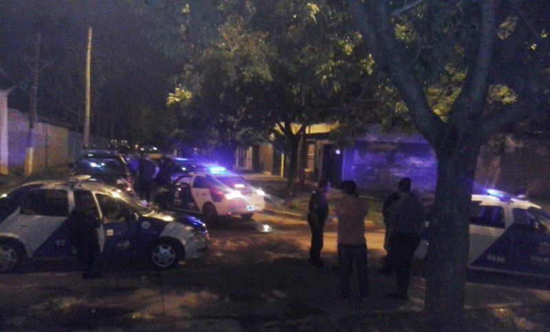Ataque a balazos a una torre del Fonavi de Barrio Municipal