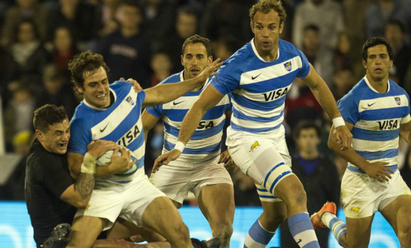 Los Pumas: Hourcade designó a un rosarino como titular para el sábado