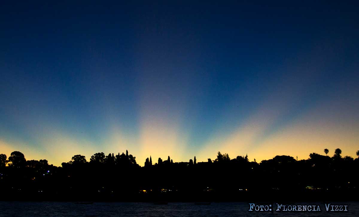 Atardeceres rosarinos, desde la isla…