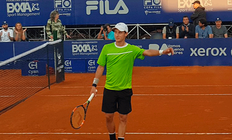 Copa Fila: Renzo Olivo se mantiene a paso firme y está en la final