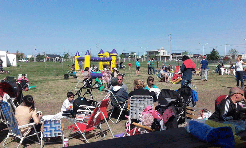 Vecinos de Punta Chacra recuperaron el club del barrio y empieza a crecer