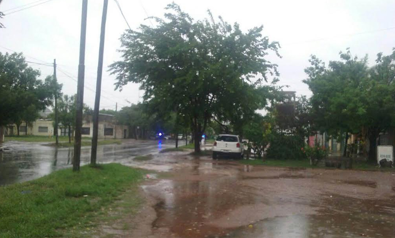 Un hombre perdió la vida tras ser alcanzado por un rayo en plena tormenta