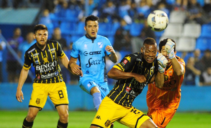 Temperley y Olimpo, empataron sin goles y siguen cerca del descenso