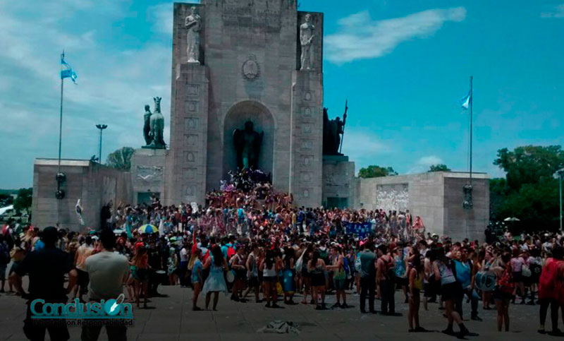 Decomisaron pirotecnia y alcohol en los festejos de alumnos de 4º año