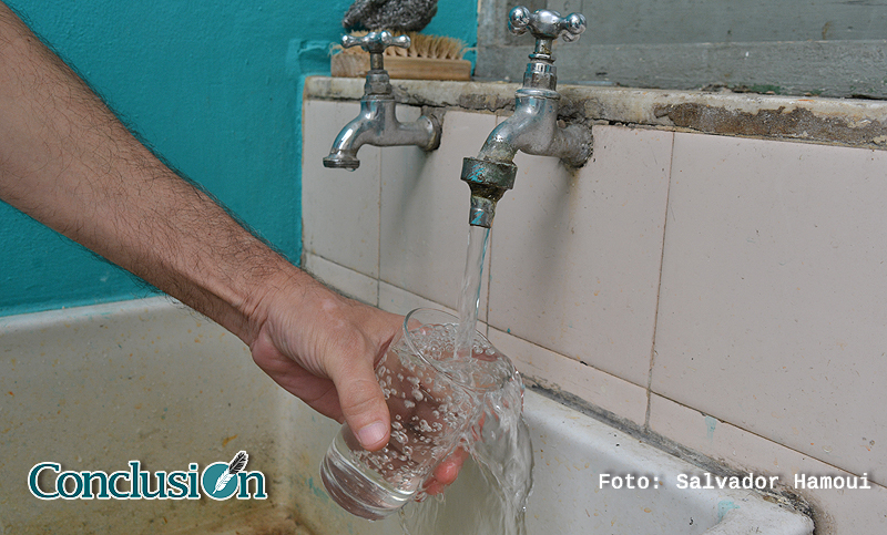 Aguas Santafesinas pidió aumentar un 50% su tarifa en 2018
