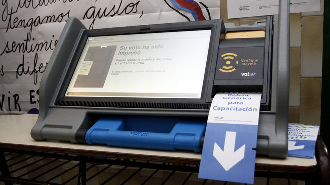 Casi 50 mil personas votaron online sobre la boleta electrónica