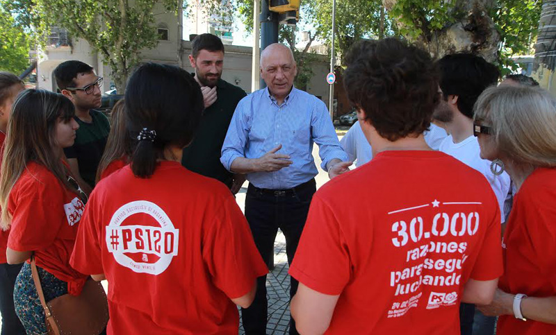 El Partido Socialista realizó una campaña de afiliación en todo el país