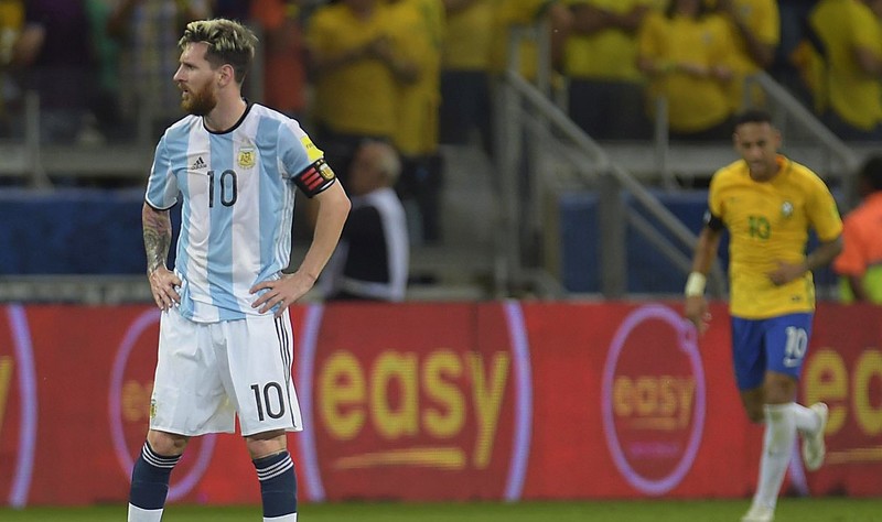 «Tocamos fondo pero todavía tenemos vida», sostuvo Messi