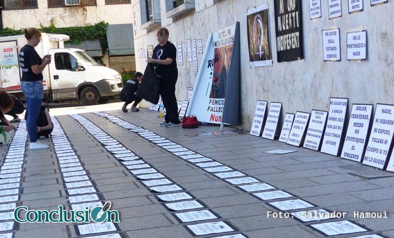 Manifestación por el Día Internacional contra la Violencia hacia la Mujer