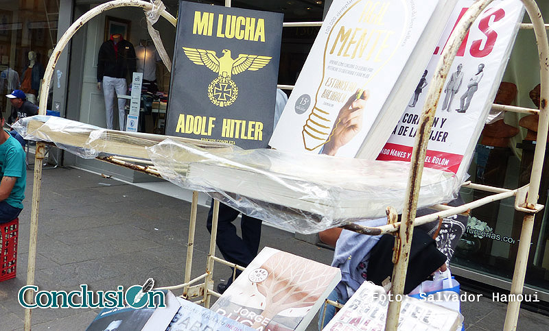 Municipales de paro y verdadero «mercado persa» en las peatonales rosarinas