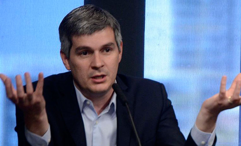 Peña sostuvo que la presión fiscal en la Argentina «todavía es muy alta»