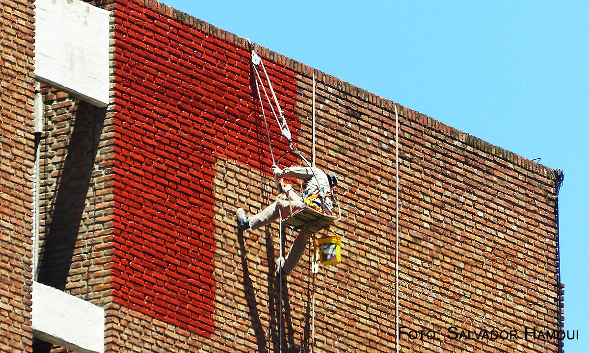Pintando en las alturas: sensación de libertad…