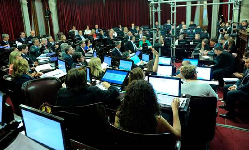 El Senado aprobó el proyecto de emergencia social