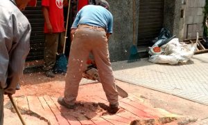 trabajando