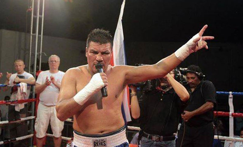 Detuvieron al ex boxeador Carlos Baldomir, acusado de abusar sexualmente de su hija