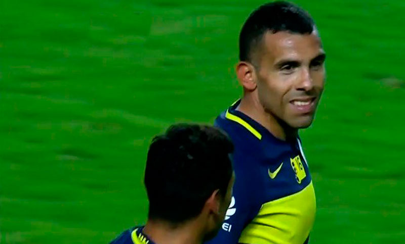 Con un doblete de Tevez, Boca venció a Sevilla en España