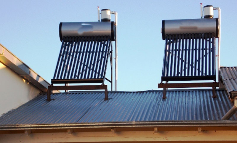 Proponen créditos para que sea más fácil acceder a calefones solares