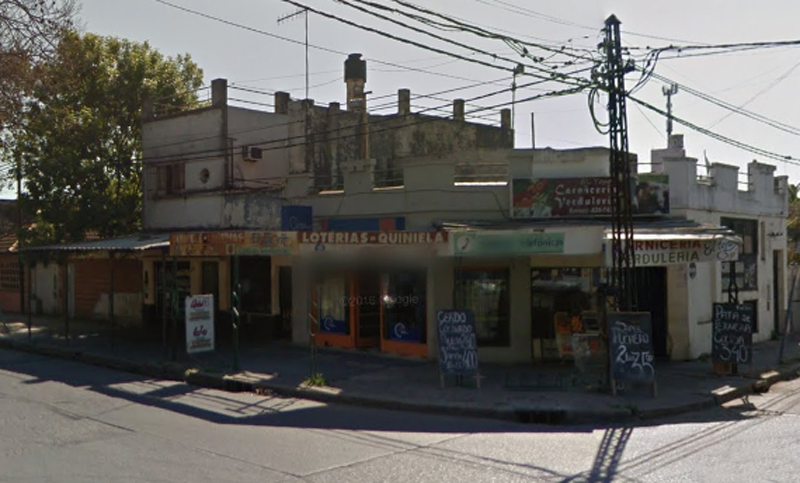 Doblete: asaltaron a repartidor y una panadería al mismo tiempo