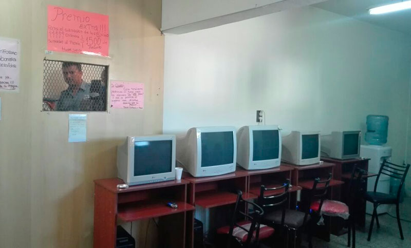 Clausuraron una remisería ilegal y una casa de juego clandestino