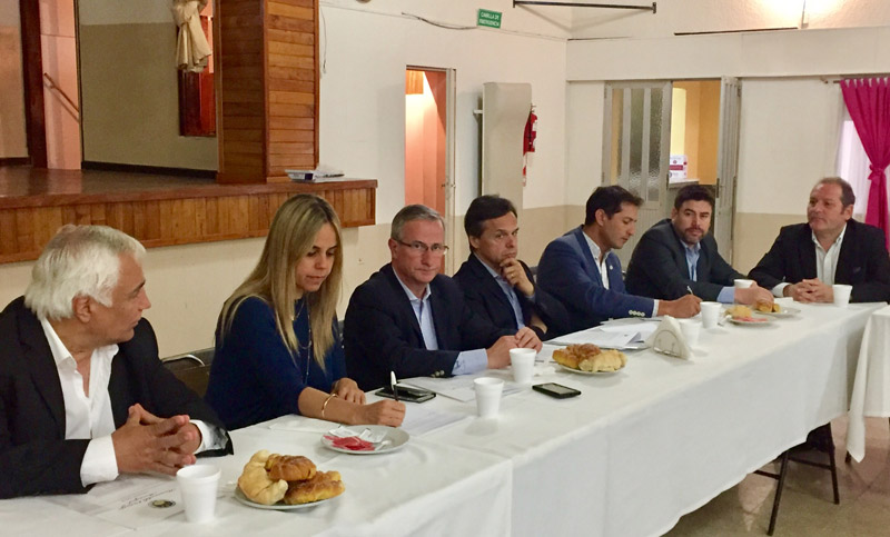Ediles de Rosario y localidades vecinas encabezaron el Parlamento Metropolitano
