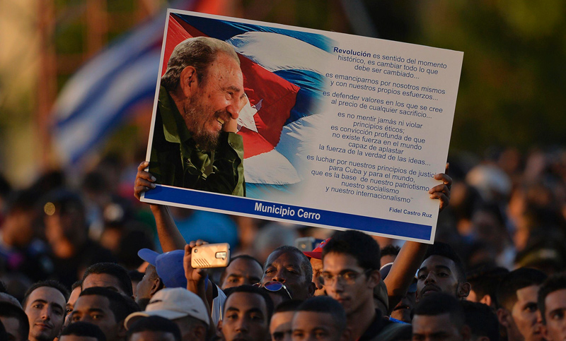 Cuba: las cenizas de Fidel Castro ya emprenden el viaje final
