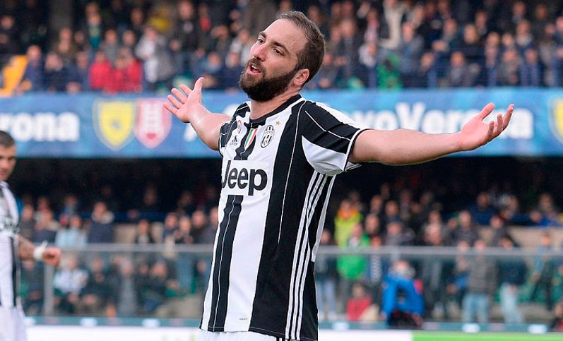Higuaín fue amenazado de muerte y ahora tiene custodia las 24 horas