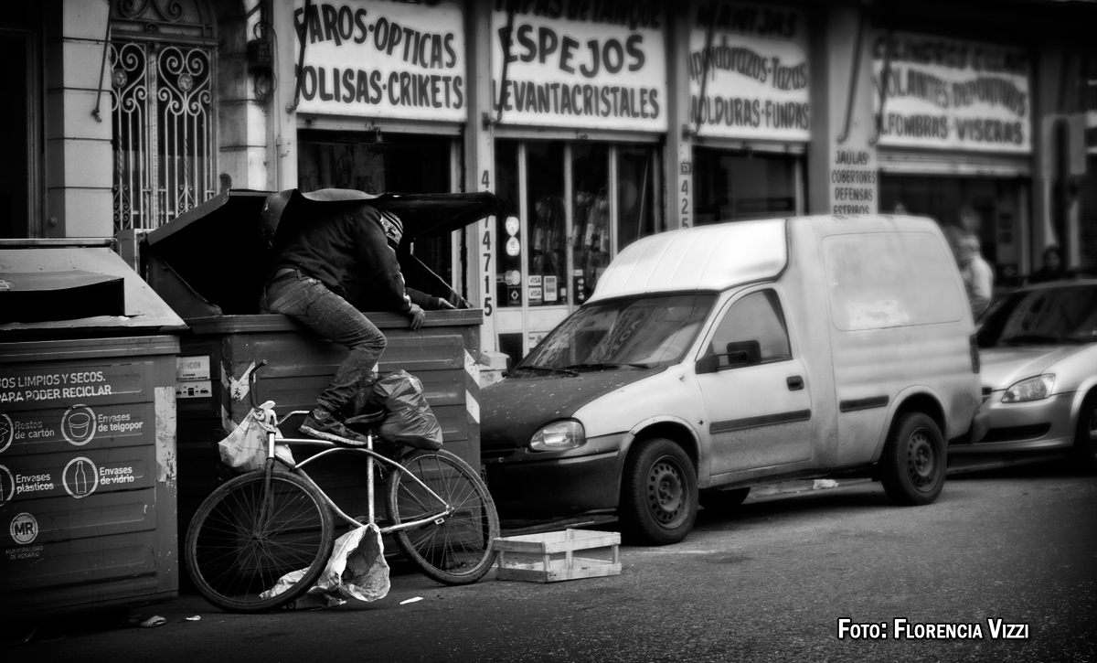 La difícil tarea de sobrevivir con lo que el mundo descarta…