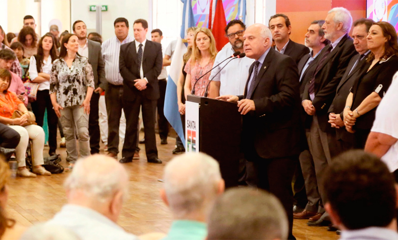 Lifschitz lanzó una nueva etapa del plan «Abre Familia» en Rosario