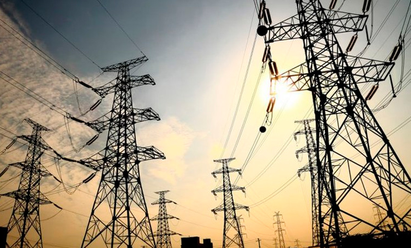La producción energética cayó 4,2% en el tercer trimestre, según Indec