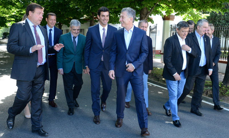 El Gobierno confirmó una reunión con gobernadores para el 2 de febrero