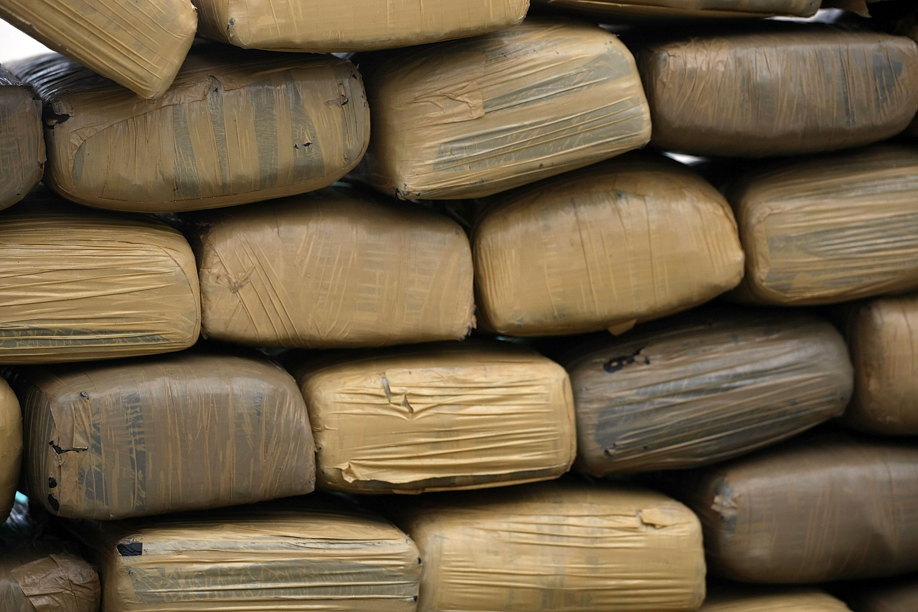 Incautaron más de tres toneladas de marihuana en Corrientes y Misiones