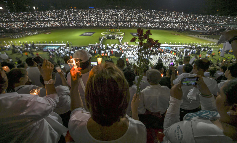 Multitudes en Medellín y en Chapecó le rindieron homenaje a Chapecoense