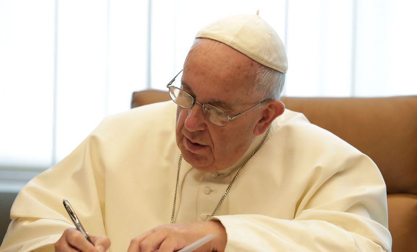 Papa comprende «prudencia» de gobiernos sobre capacidad de recibir migrantes