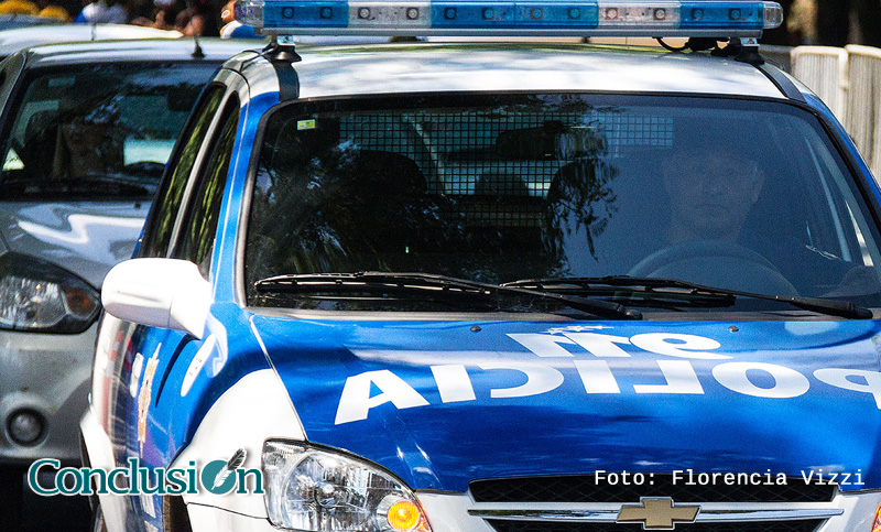 Entradera, persecución y tiroteo en Barrio Cura: un herido y cuatro detenidos