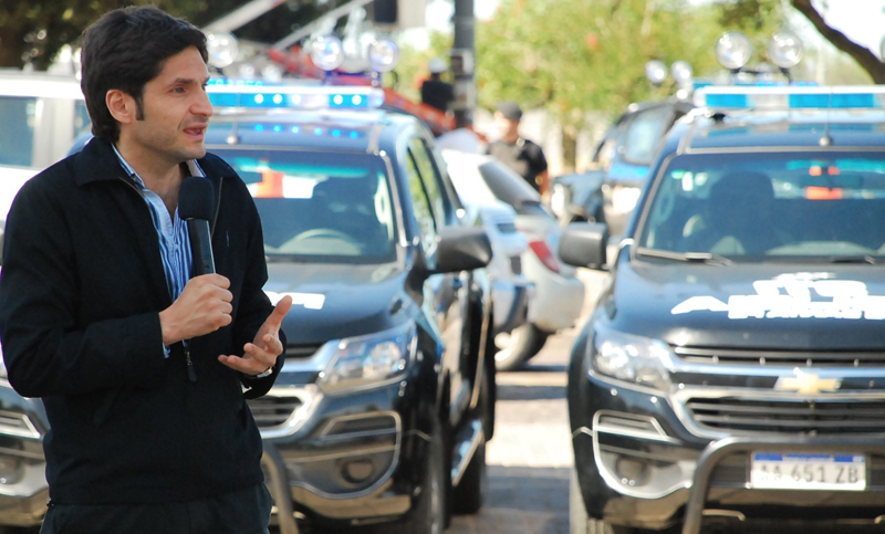 Entregaron 25 nuevas camionetas para la policía de Rosario