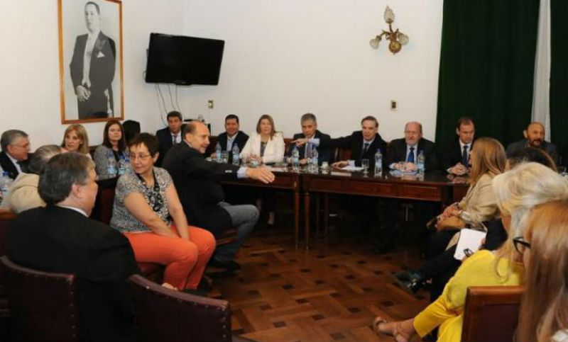 ¿Se cayó la reforma electoral o será la próxima moneda de cambio?