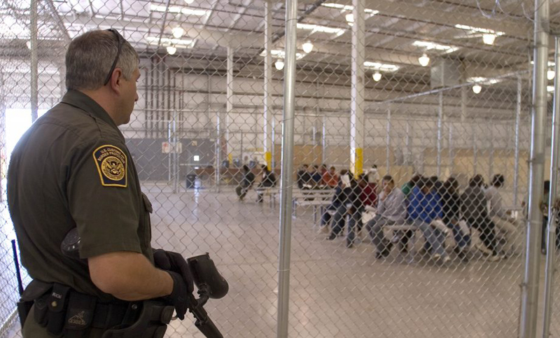 Texas anunció que prohibirá las «ciudades santuarios» para indocumentados