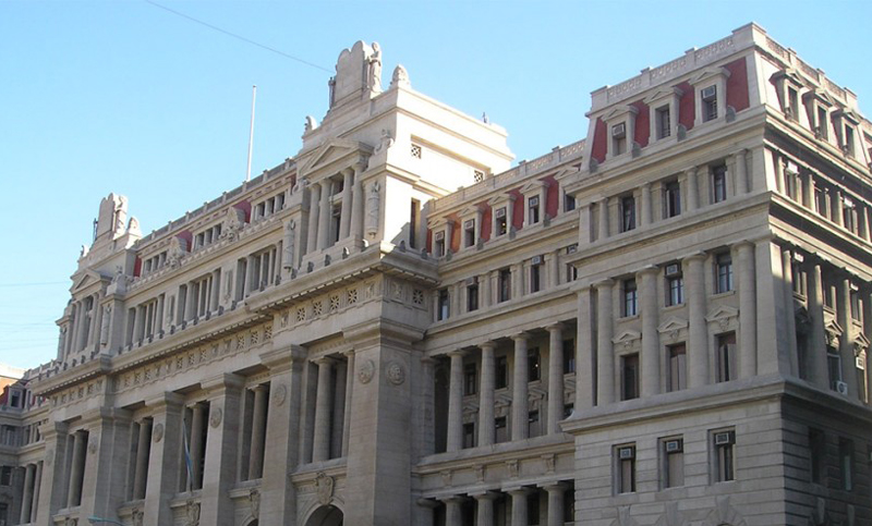Condenan a prisión perpetua a un hombre que ahorcó a su mujer
