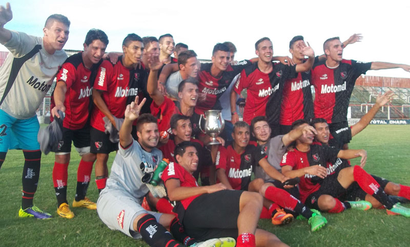 La Copa Ivancich iniciará el año futbolístico en la Rosarina