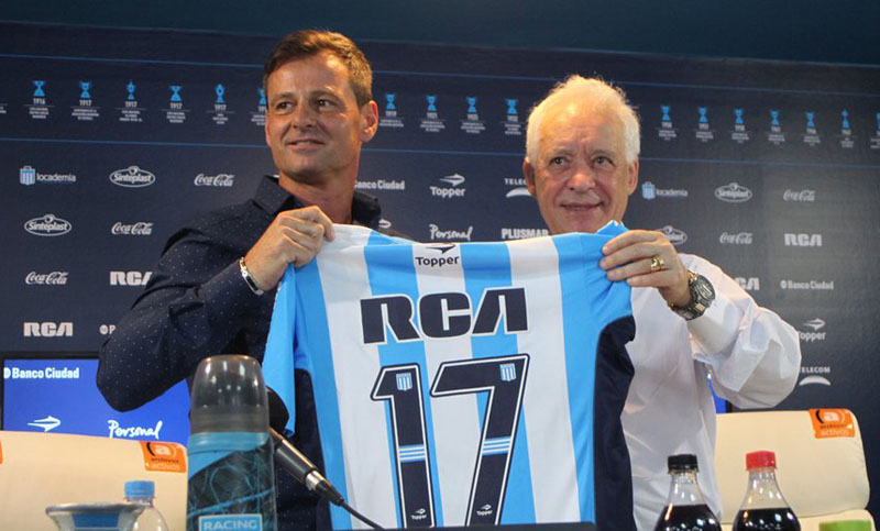 Cocca: «Tengo una deuda en lo emocional con la gente de Racing»